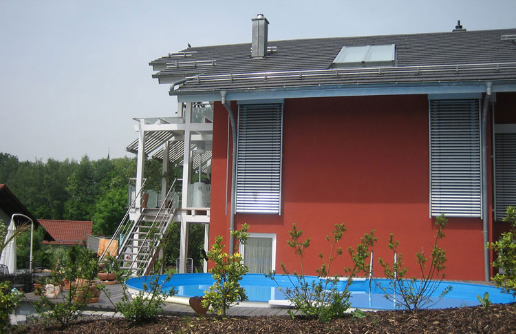 Außenjalousien - Schwarz - Fenster, Haustüren und Sonnenschutz